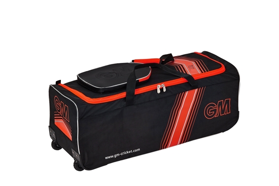 Cricket Bat Bag Gunn & Moore 707 Duffle Wheelie Bag for Club Training Equipment 